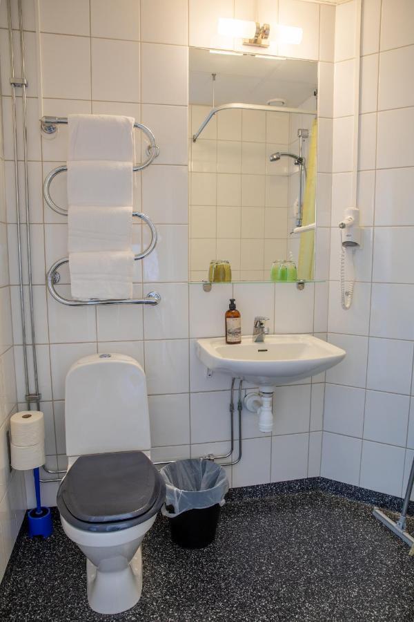 Hotell Station Skinnskatteberg Exteriör bild
